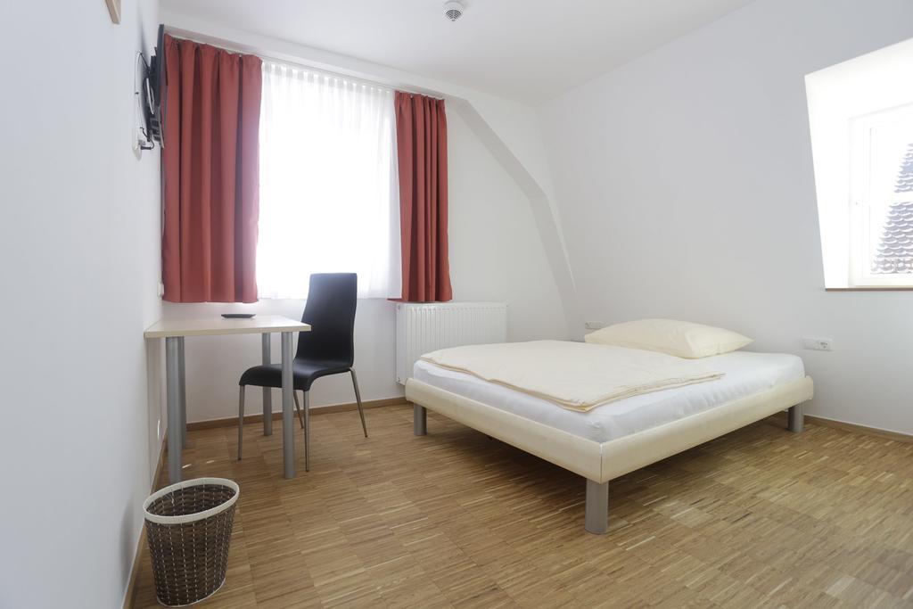 Altstadtpension Waltner Friedberg  Zewnętrze zdjęcie